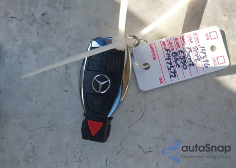 2012 Mercedes-Benz E 350 z USA, uszkodzony, nr VIN WDDKK5KF9CF147572